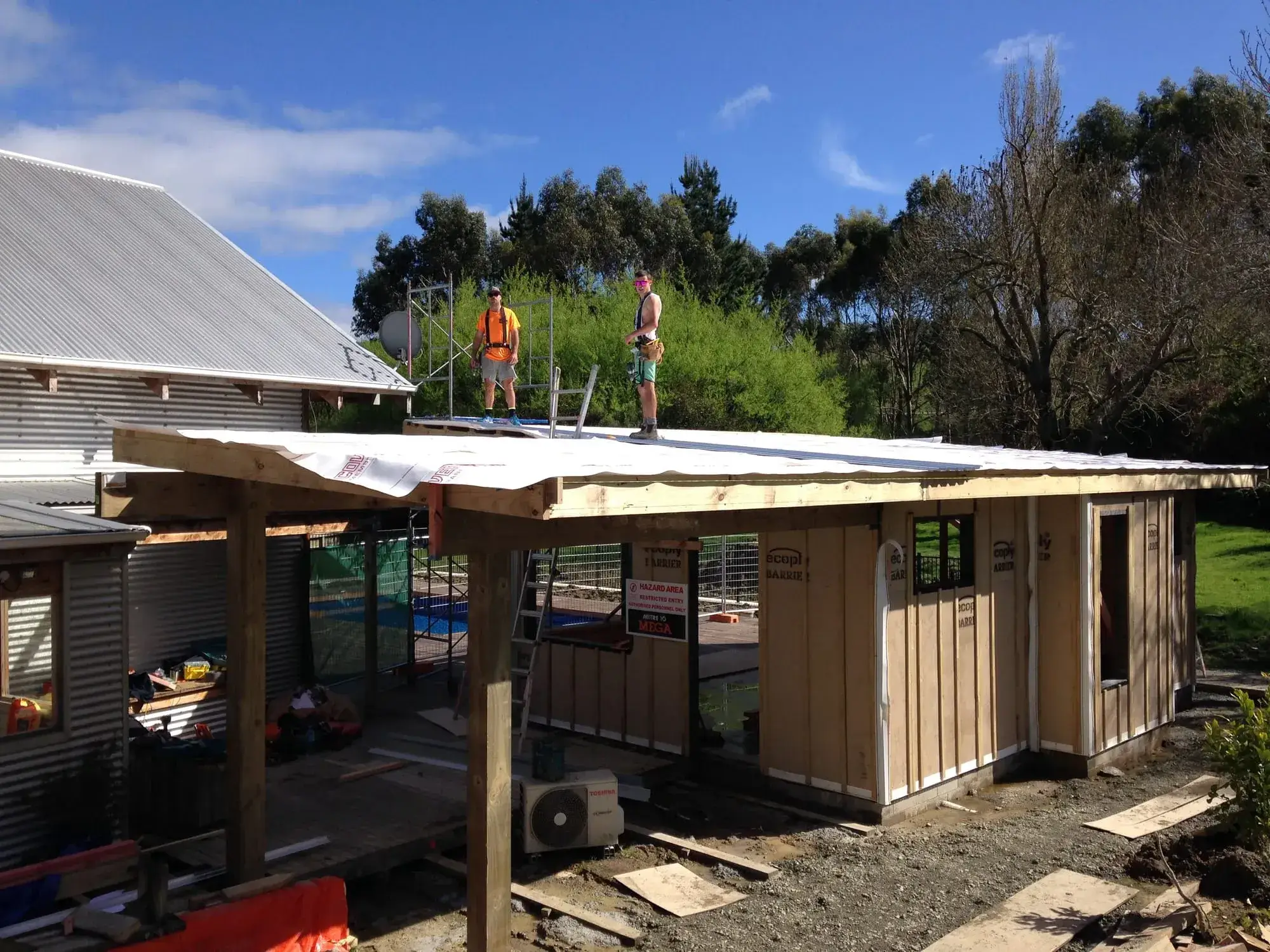 Pool House, photo 1