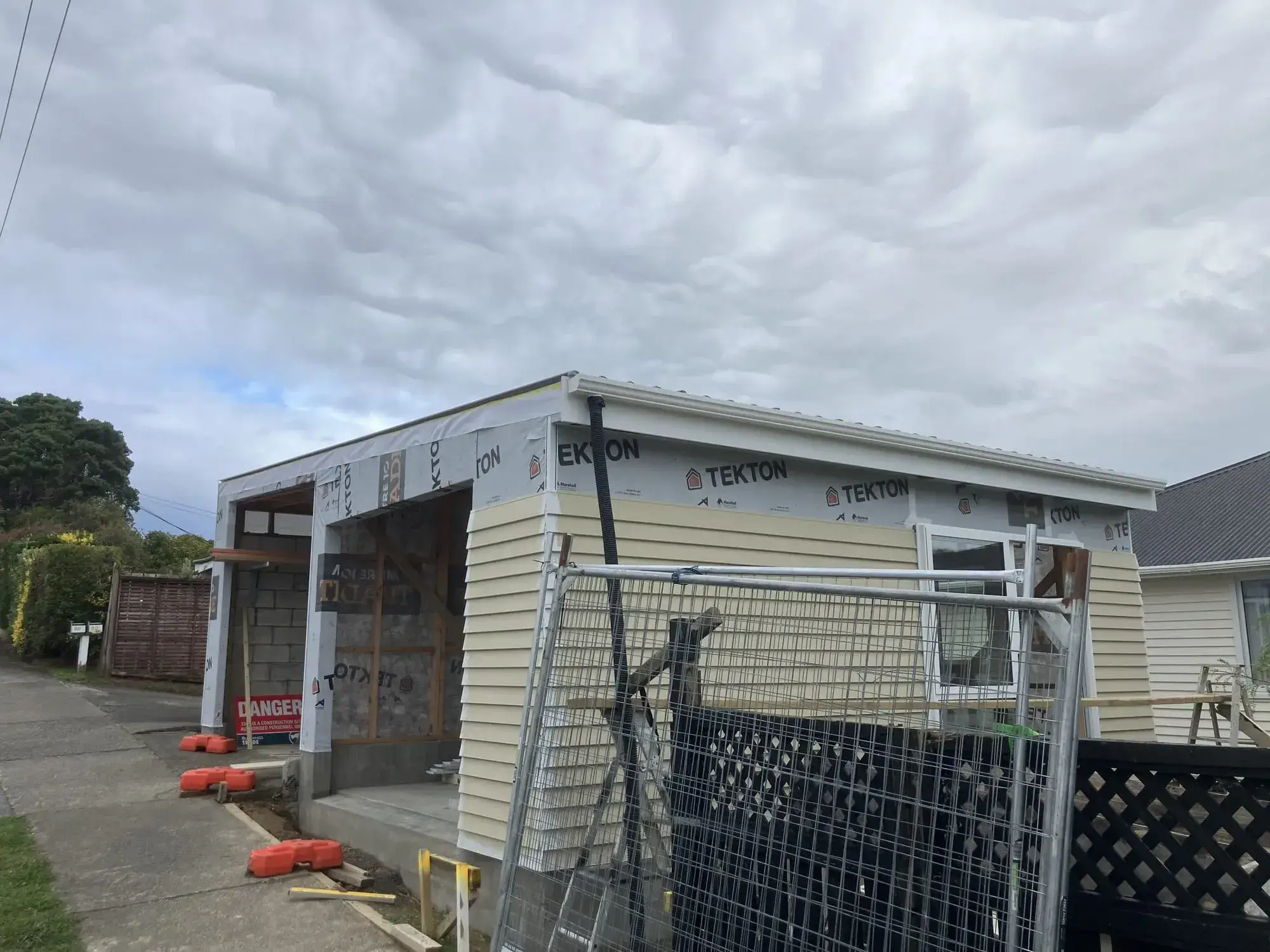 Tawa Garage, photo 8